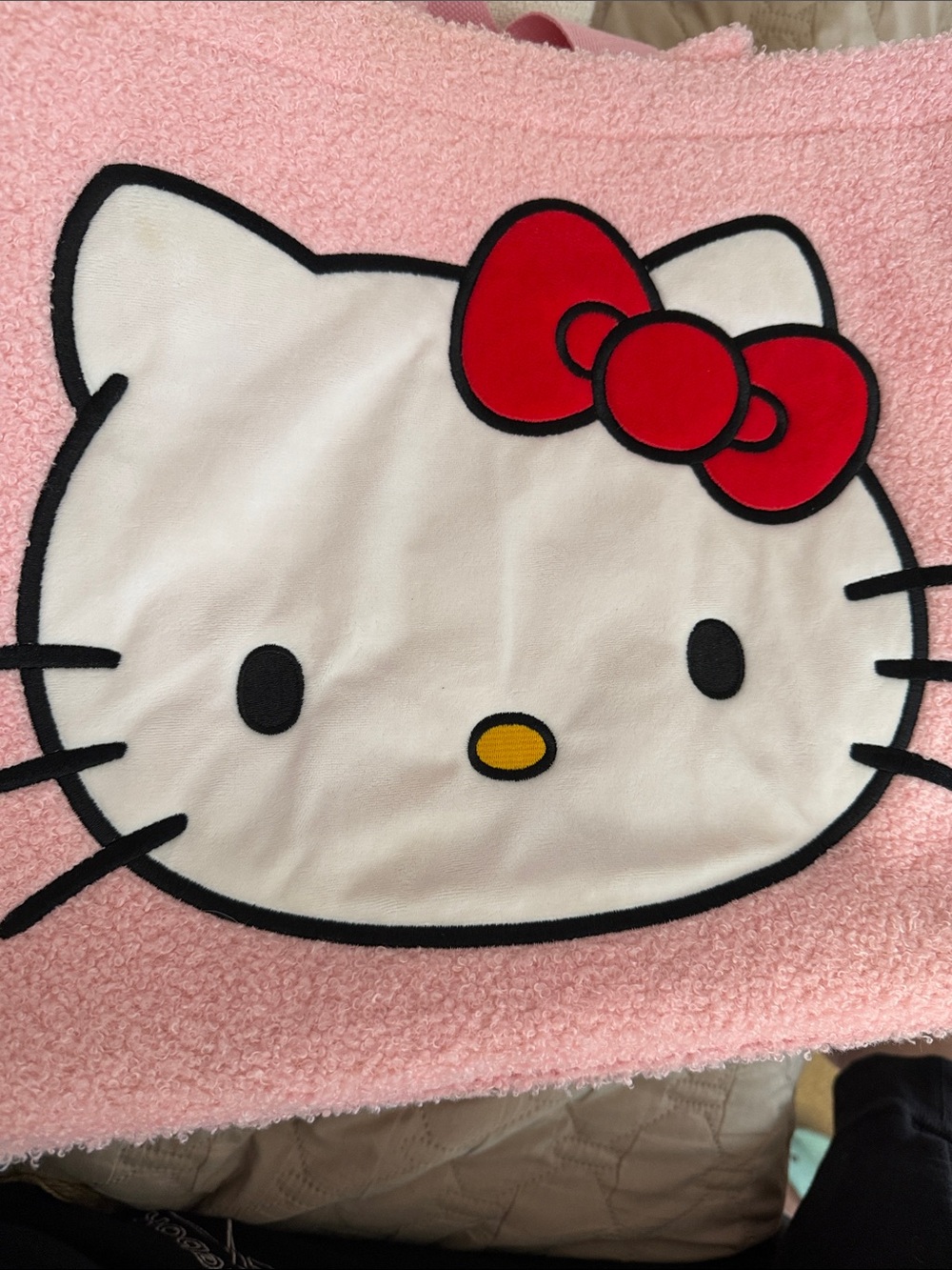 Sanrio large Pink Sherpa Plush Tote Bag with Hello Kitty Motif - Picture 10 of 10